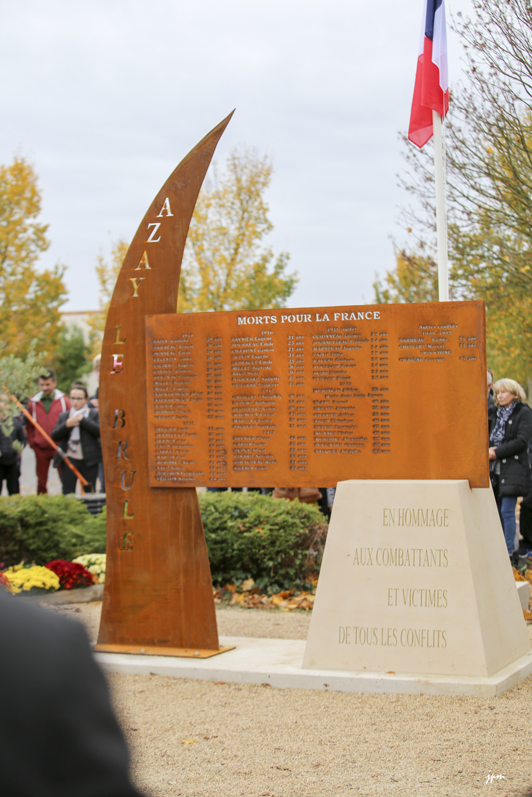 Monument aux morts de Cerzeau